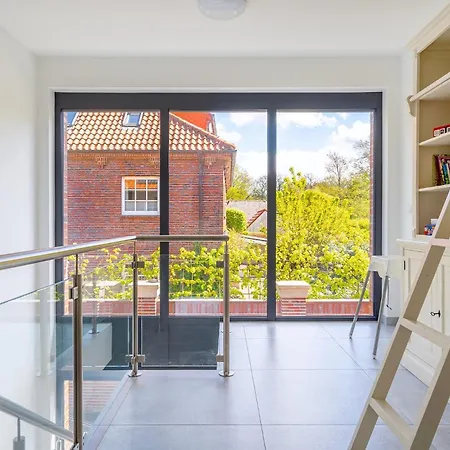 Muehlenblick 2 In Hage